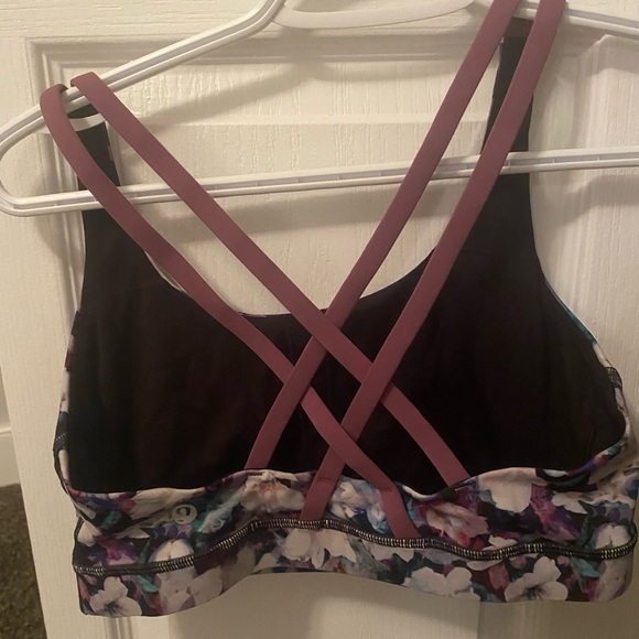 Lululemon sports bra - Picture 2 of 2